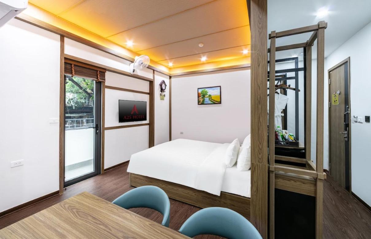 A25 Hotel - 21 Nghia Tan Hanoi Luaran gambar